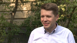 Kantory internetowe coraz popularniejsze. W wakacje w ten sposób przewalutowano blisko 5,4 mld zł
