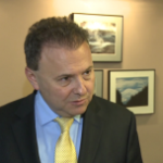 W. Orłowski (PwC): dane o sprzedaży detalicznej w październiku wskazują, że nastroje w gospodarce nie są najgorsze. Konsumenci wciąż jednak ostrożnie podchodzą do zakupów na kredyt