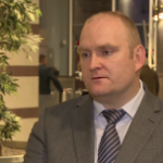 DM PKO BP: W 2015 roku jest szansa na wzrost cen akcji deweloperów. Rynek się poprawia, a nawet spółki o dobrych wynikach mają niskie wyceny