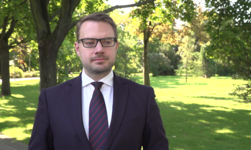 Prawnicy zwracają uwagę na konflikt interesów w sądowych procesach frankowych. Połowa społeczeństwa chce odsunięcia od tych spraw sędziów spłacających takie kredyty