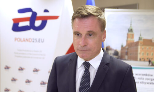 Trwają próby wzmocnienia dialogu społecznego. Niespokojne czasy wymuszają większe zaangażowanie społeczeństwa w podejmowanie decyzji