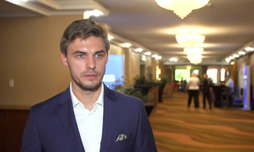 Jednorazowe opakowania z plastiku mają do 2030 roku zniknąć z lokali gastronomicznych. Przekonanie klientów do pojemników wielorazowych może być wyzwaniem